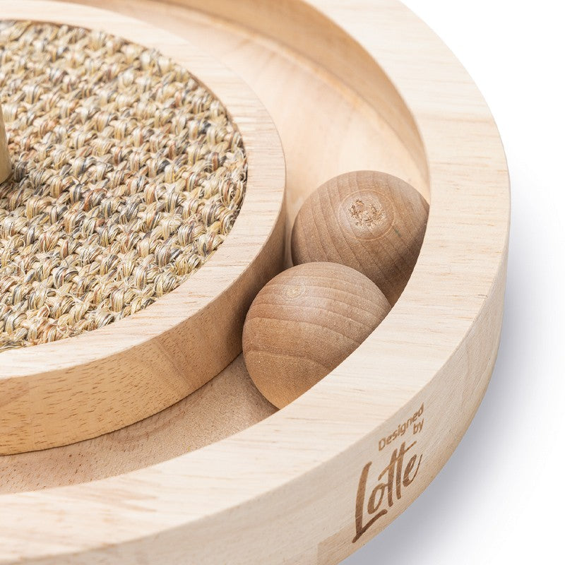 DESIGNED BY LOTTE Winni – Jouet en bois avec griffoir pour chat – photo 2